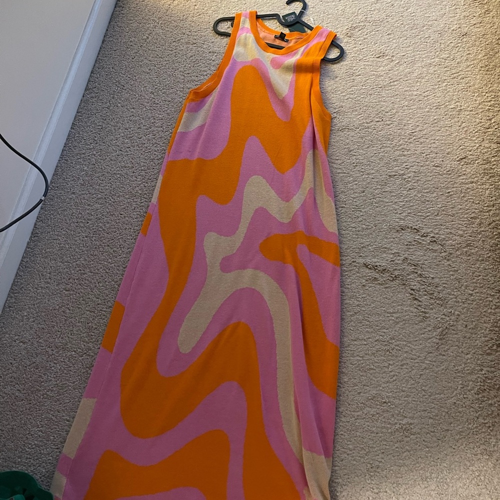 Viral target dress. Brand new with tags never worn XXL.